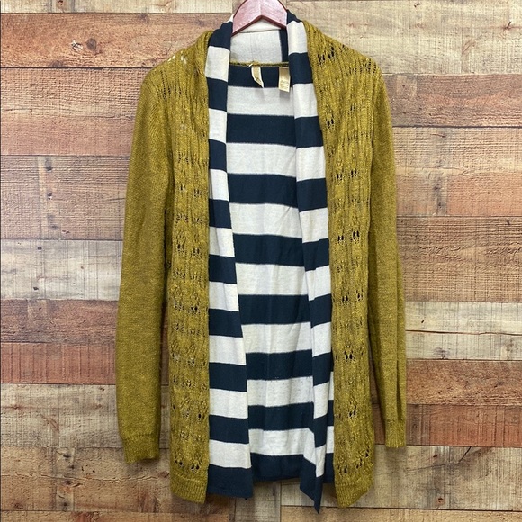 BKE Sweaters - BKE Buckle Layered Cardigan L